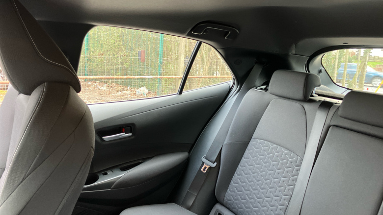 Toyota Corolla 1.8 VVT-i Hybrid Icon 5dr CVT Hybrid Hatchback